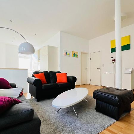 Grosses Und Helles Innenstadt Apartment - Ferienwohnung Bad Homburg vor der Höhe Dış mekan fotoğraf