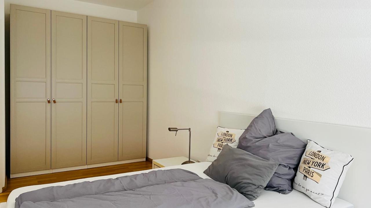 Grosses Und Helles Innenstadt Apartment - Ferienwohnung Bad Homburg vor der Höhe Dış mekan fotoğraf